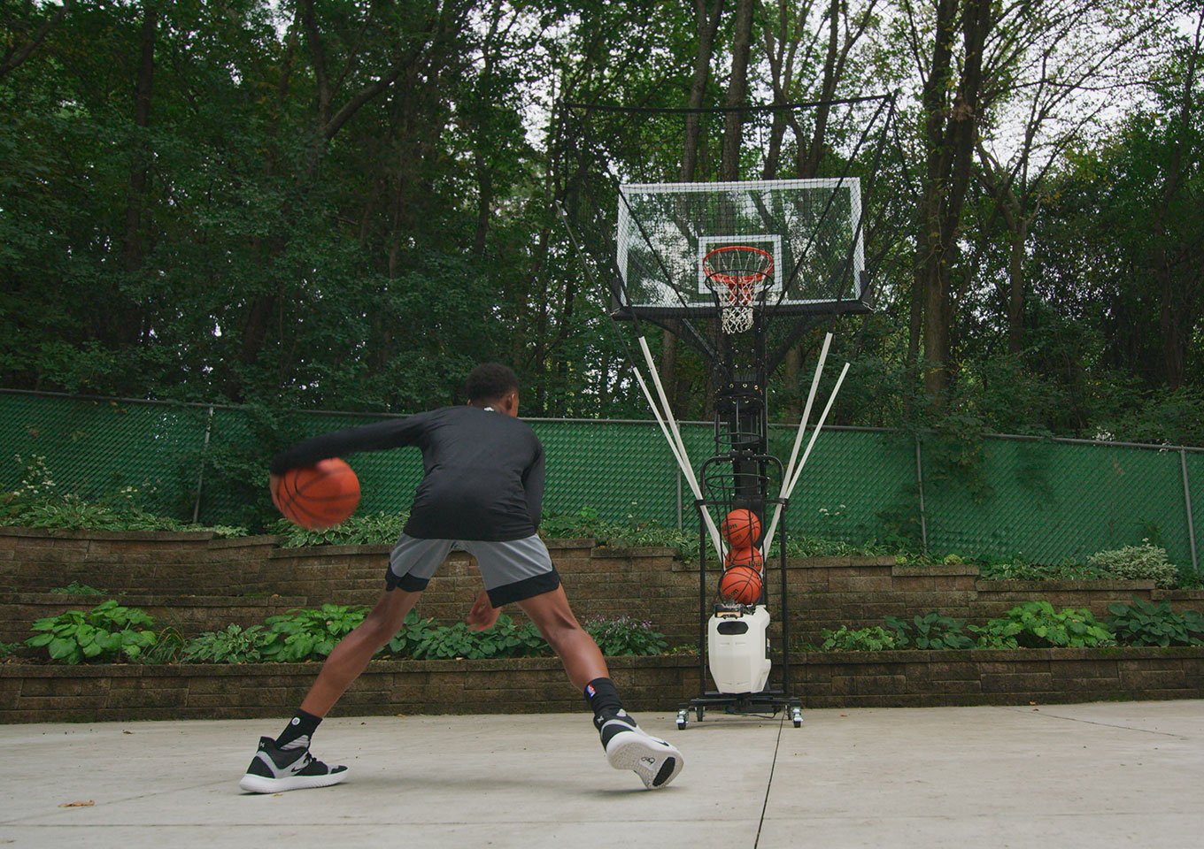 Dr. Dish Basketball Shooting Machine for Home