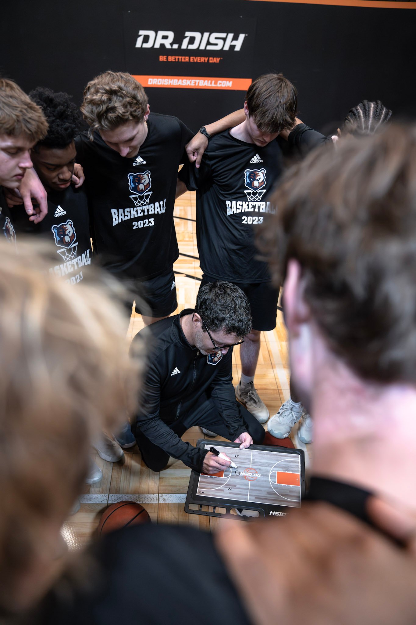 Dr. Dish Basketball Shooting Machine 